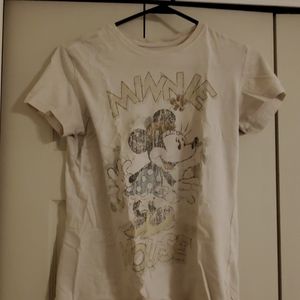 Minni mouse vintage graphic tee